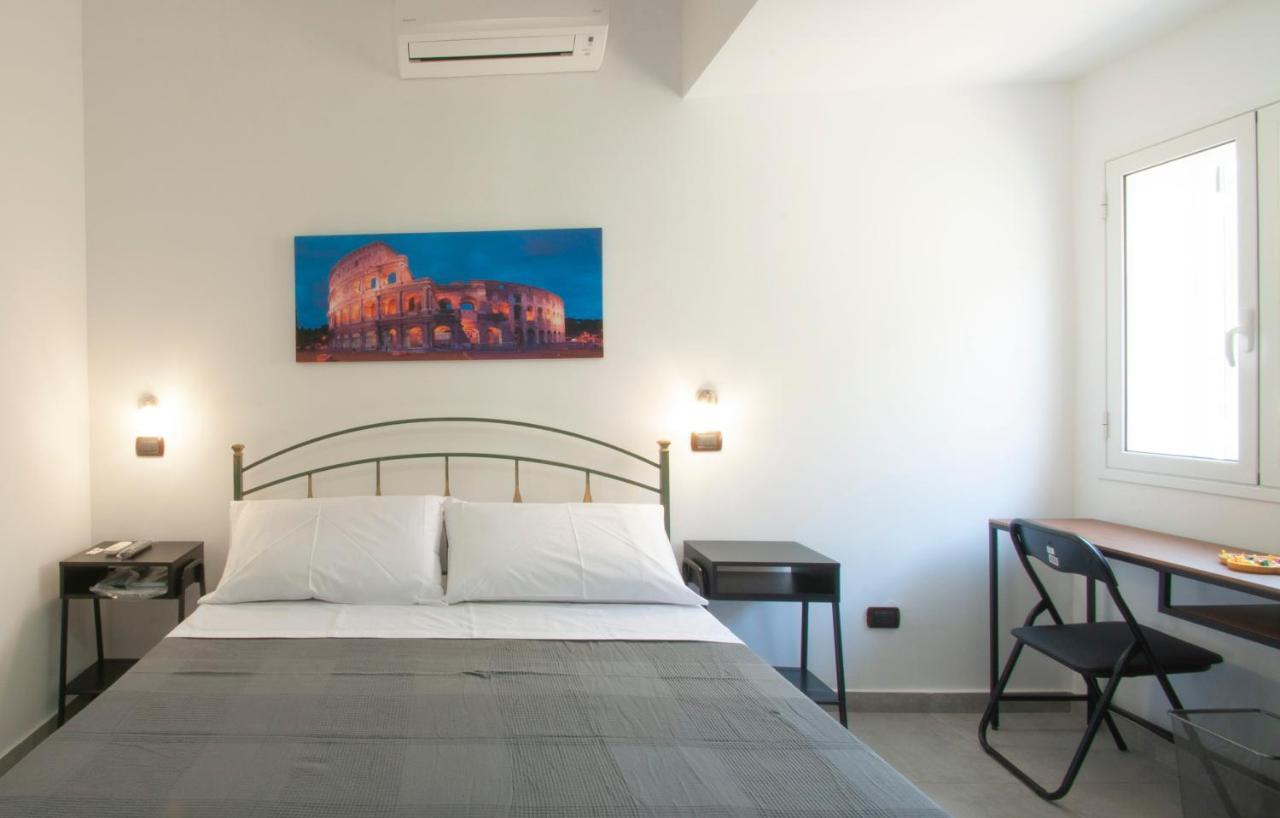 B&B Vittoria House คาร์เลนตินี ภายนอก รูปภาพ
