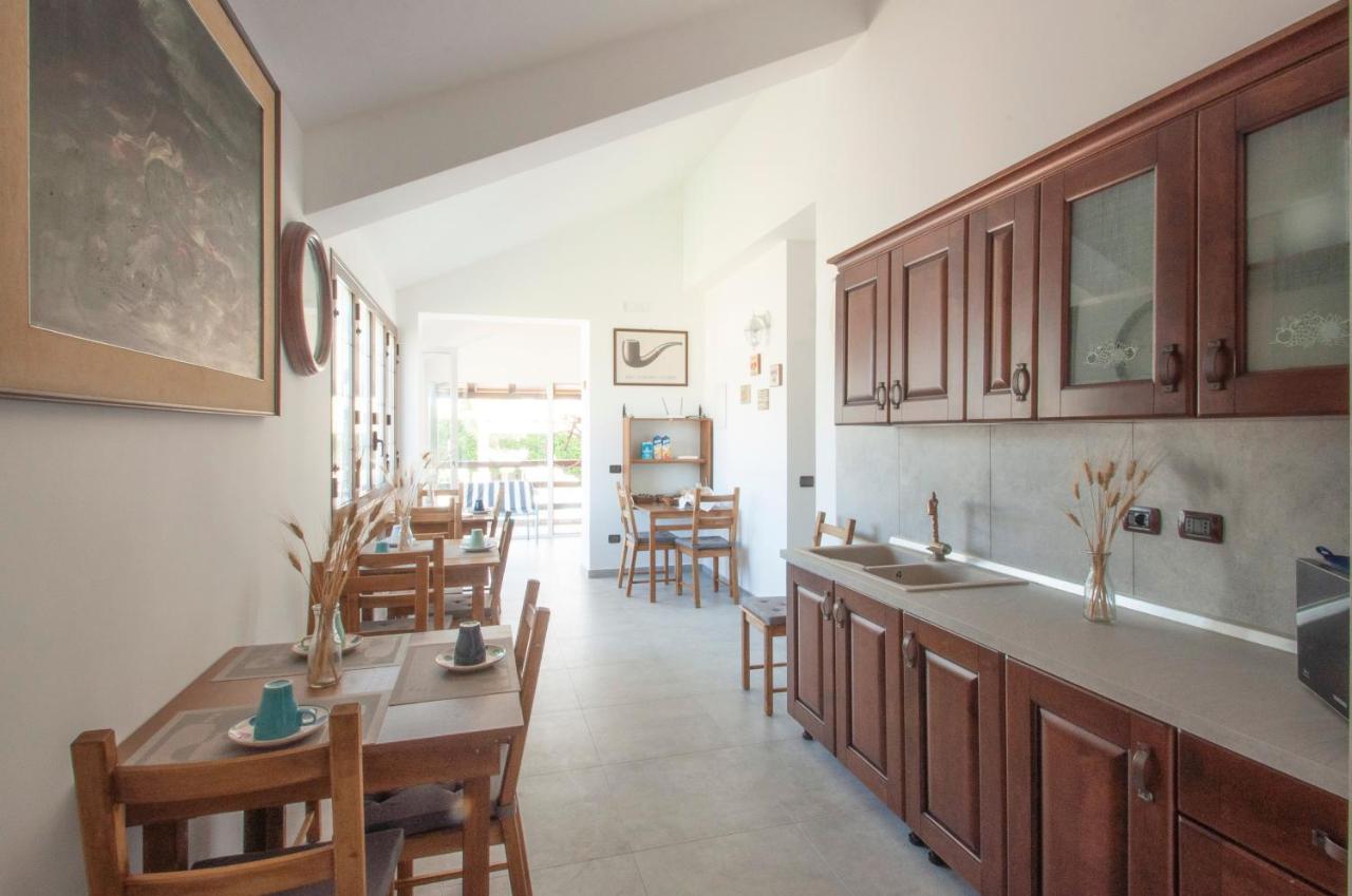 B&B Vittoria House คาร์เลนตินี ภายนอก รูปภาพ