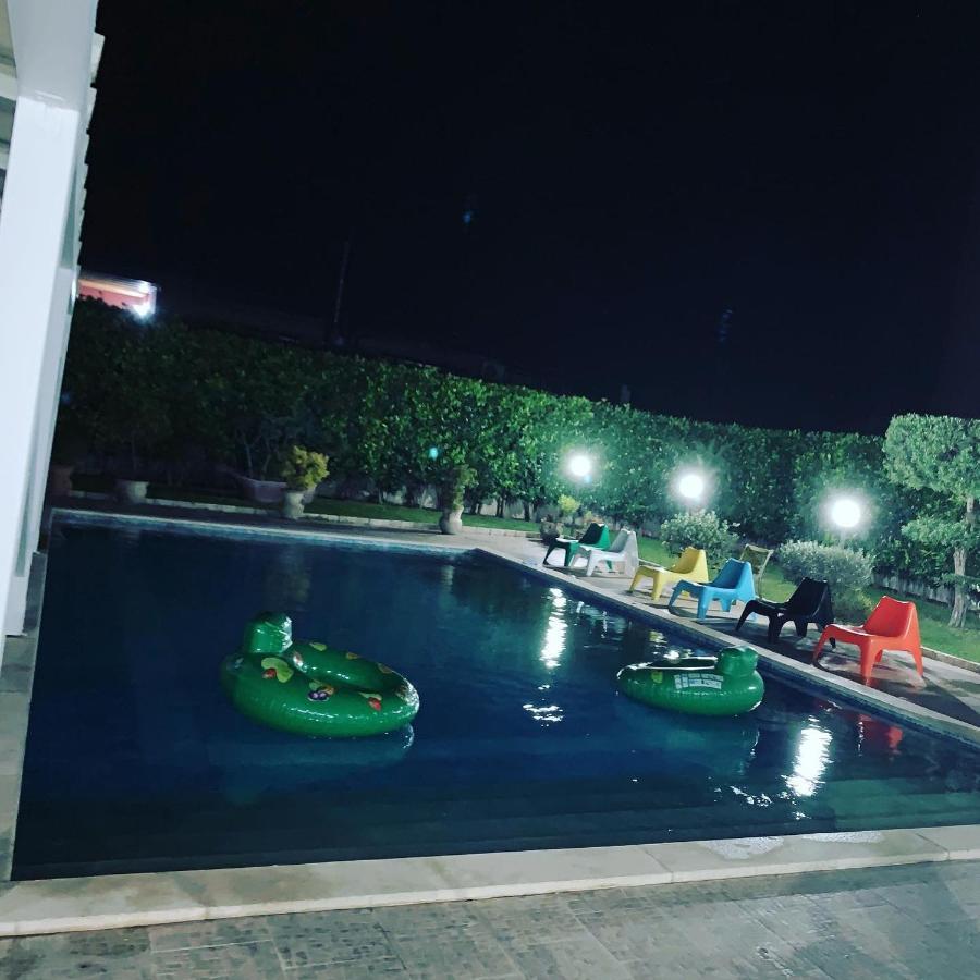 B&B Vittoria House คาร์เลนตินี ภายนอก รูปภาพ