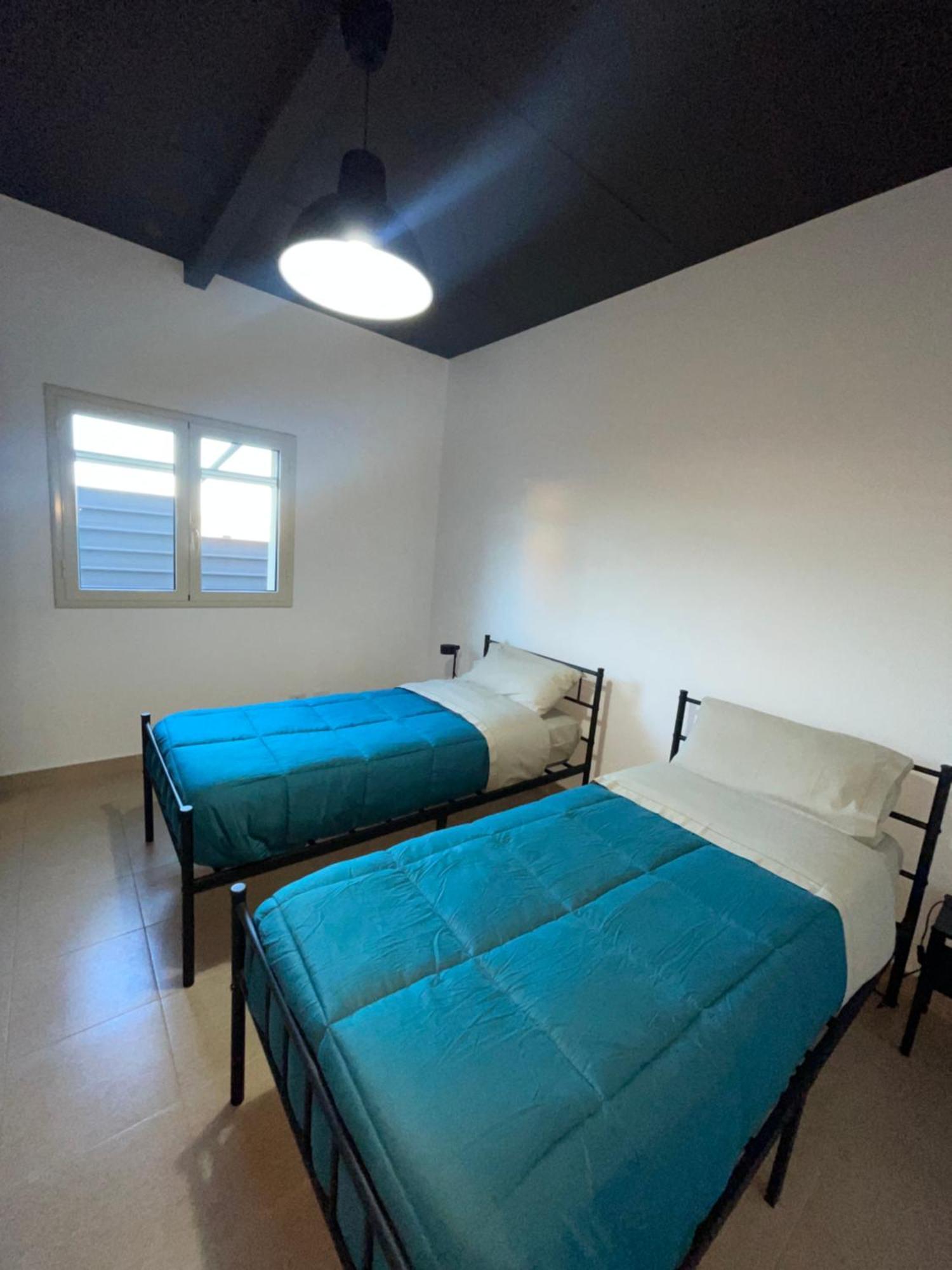 B&B Vittoria House คาร์เลนตินี ภายนอก รูปภาพ